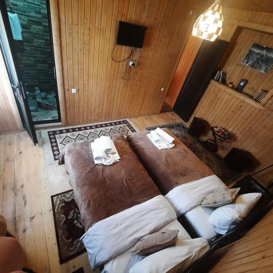 Bana Hotel Kazbegi Bagian luar foto