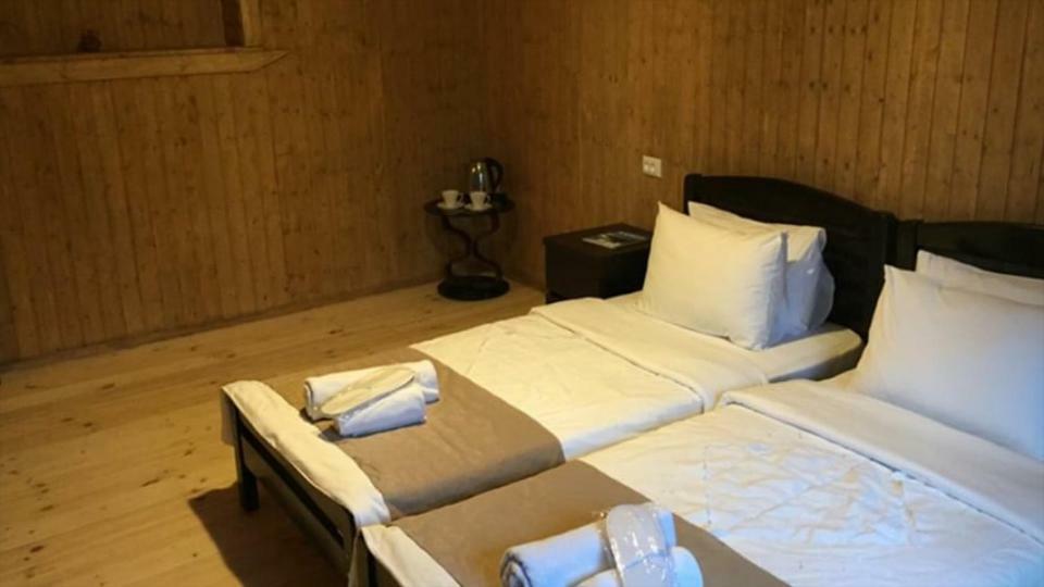 Bana Hotel Kazbegi Bagian luar foto