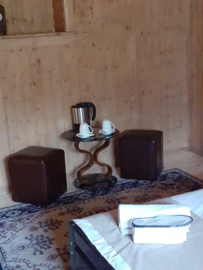 Bana Hotel Kazbegi Bagian luar foto