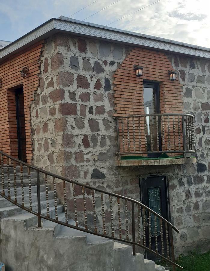 Bana Hotel Kazbegi Bagian luar foto